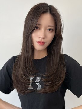 オムニス 表参道(Omnis) ミディアムレイヤーカット韓国暗髪ワンカールヘア小顔イメチェン