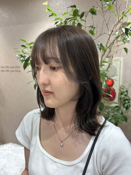 ジーニー 横浜(giinii) 横浜/くびれヘア/透明感カラー/グレージュ