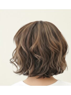 ゼル ビッグアイ(ZELE) ミディアムウェーブ