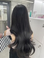 エヌアイ オモテサンドウ(ni omotesando)&nbsp;グレージュカラー/レイヤーカット/赤み消しカラー　上野