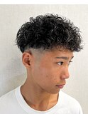 スペインカール×スキンフェード