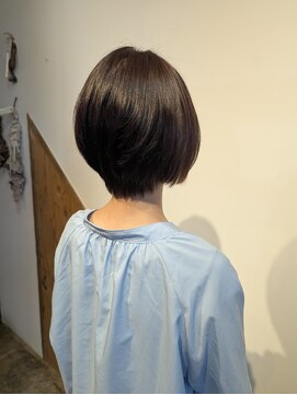 シーソー(SEE SOE) ショートボブ