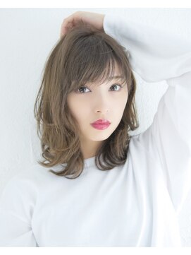 ロンド ストラーダ 心斎橋(Lond strada) ショート×ハイライト白髪ぼかし×マチルダボブ[心斎橋]