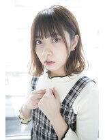 サロンドミルク 原宿(salon de MiLK)&nbsp;【salon de MiLK 原宿】耳かけゆるウェーブ×アッシュベージュ