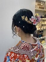 クォーターリゾート(QUARTER RESORT) 卒業式　ヘアアレンジ　ヘアセット　アップスタイル