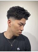 フェードの上手い店が作るワイルドパーマスタイル
