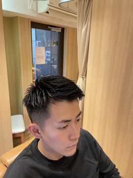 ヘアーモードキクチ 日本橋三越前店 ビジネスショート