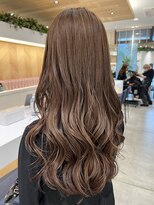 ステア ケース(stair case)&nbsp;くすませ過ぎないやわらかグレージュ 白髪ぼかし　30代40代50代