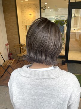 ヘアガーデン オフ(hair garden off) グレージュくびれボブ