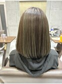 オリーブハイライトカラー