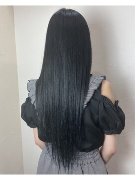 キャラ シャローネ 池袋(Chara Chalone) スモーキーブラック/透明感/資生堂アルティスト【れいな】