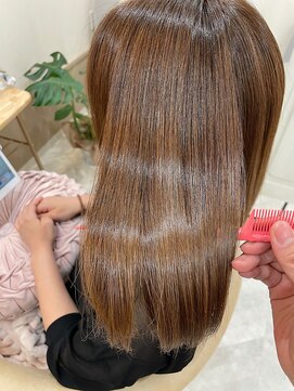 ミニョン(& mignon) とぅるんとぅるん♪髪質改善ケア