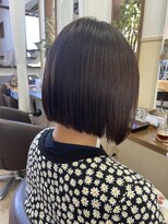 コアフィールフィス(COIFFURE fils)&nbsp;《見附　今町》M3D マット系カラー　前下がりボブ