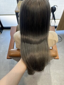 テラスヘア 新潟駅南(TERRACE hair) U24髪質改善ケアブリーチ　オリーブベージュ