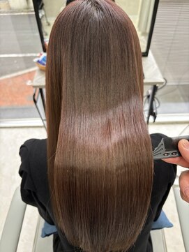 ロウ 札幌(ROW) 美髪髪質改善トリートメント/似合わせカット/フェミニンロング