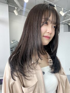 カシェル(cashel) オリーブベージュ × レイヤーカット