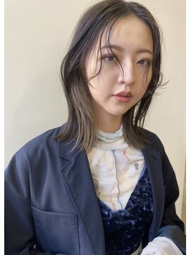 モーブ(MAUVE) 【HANAE】インナーカラー/切りっぱなし/レイヤー