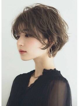 ハーツ(Heart's) ショート×白髪ぼかしカラー