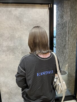 アールトゥーヘアー(art To Hair) グレージュ