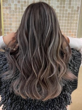 シエロビューティー(CIELO beauty) ブリーチハイライト髪質改善ダブルカラーレイヤーカット