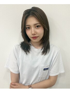 アラワラブルー(arrawarra blue) レイヤーカット20代/30代/40代/50代/倉敷/白楽町