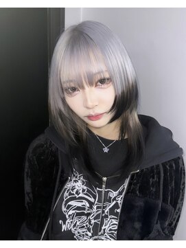 ギミックパシャ(GIMMICK pasha) シルバーとブラックのルーツカラー