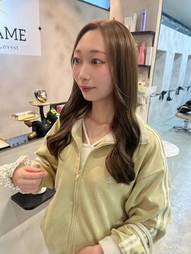 エルフレームバイワンラヴェスト(L'FLAME by one Lovest) ミルクティーベージュ