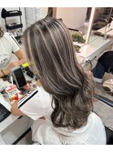 ハイライトミディアムヘア暗めカラーデザインカラー