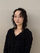 ノイ(noi)&nbsp;メンズカットでかなうミディアムの小顔スタイル
