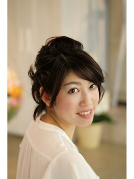 ヘアリゾート ブーケ(hair+resort bouquet) ショートの結婚式アップスタイル