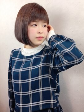 セレンディピティーシピリカ(SERENDIPITY-SIPIRKA) ☆フェミニンな雰囲気がかわいい前下がりボブ☆