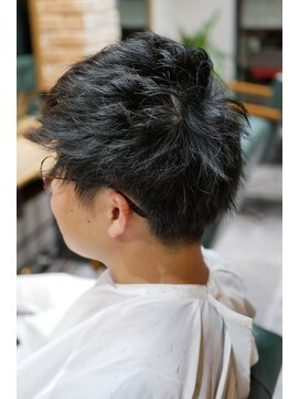 ラヴィーヘアーワークス(LAVIE hair works) 2ブロック＋マッシュショート＋アイロンセット