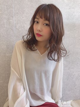 シア(sia) ナチュラルミディ【服部剛史】