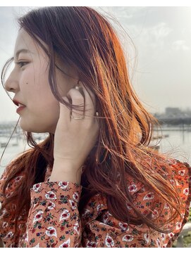 スリー スタンド(THREE STAND) 20代30代40代50代ナチュラル小顔カットピンク切りっぱなし