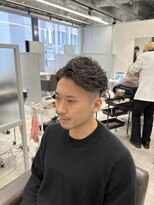 キートス(Kiitos)&nbsp;外人風リバースパーマ×フェード0.4mm/0.5mm