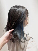 リア(Li'a by neolive)&nbsp;インナーカラー　ネイビーブルー