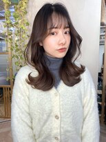 抜け感くびれレイヤー