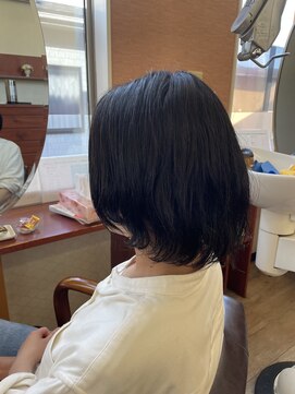 ビーヘア(be hair) ゆるっと内巻きボブ