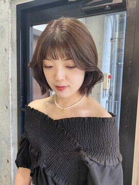 エイム(aim) オトナ可愛いボブ×デザインカラー