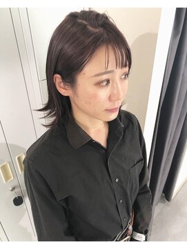 ピヨン 心斎橋(piLLon) Red violet