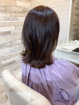 マーリャヘアー(mallia hair) レイヤースタイルレイヤーカットロングレイヤー小顔スタイル