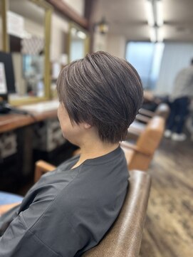 アート(art) ショートボブ