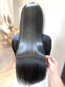 アンド ラ ブランシュ(&.La Blanche) オリーブ/フェミニンロング/メルティカラー/髪質改善