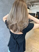 メリー オオサカ(Merly Osaka)&nbsp;海外レイヤー×バレイヤージュ