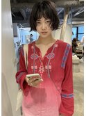 【軽さをつけた切りっぱなしボブのニュアンスパーマ】ゆるパーマ