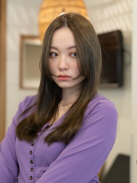 ビュートリアム ギンザ(BEAUTRIUM) さらっと重ためが可愛い顔周りレイヤー＊オリーブベージュ＊銀座