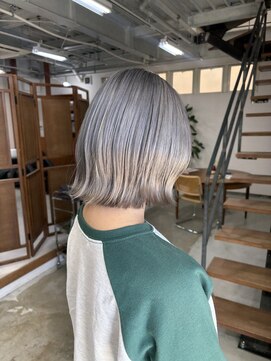 カフネ(cafne) シルバーカラー