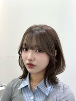 ヴィオットバイサロン(Viot by Salon)&nbsp;20代30代小顔顔周りレイヤーオリーブグレー暗髪ココアベージュ