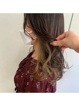 エミィ(emme) 【emme×笹川】インナーカラー×セミディ