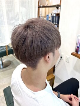 イツキ ヘアーデザイン(ITSUKI hair design) ミルクティーベージュ/ラベンダー/ハイトーン/メンズカラー